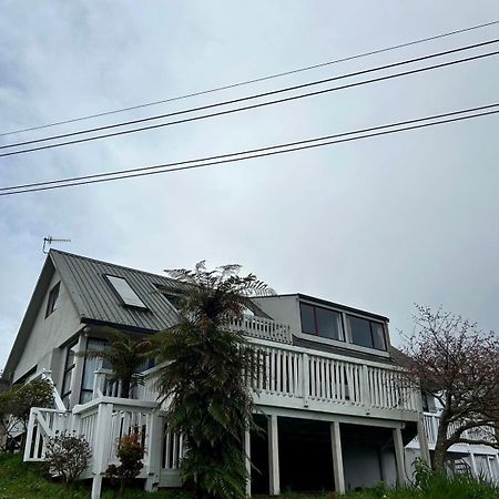 Premium Lake View Home Роторуа Экстерьер фото